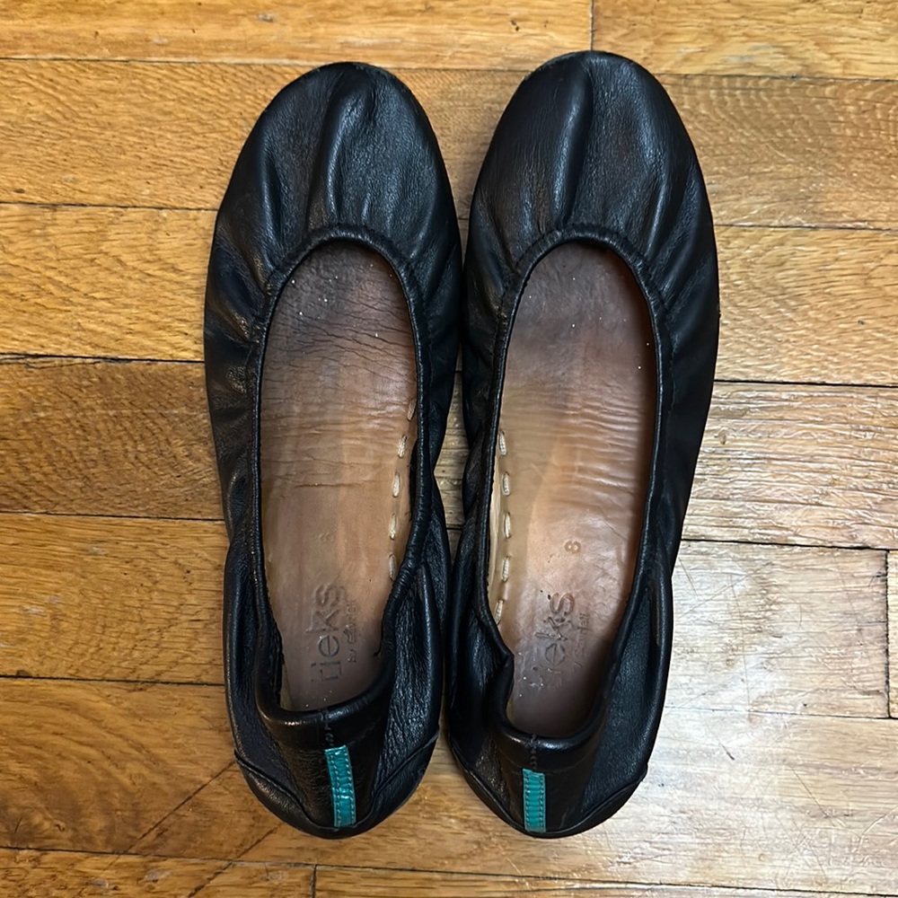 Black flats